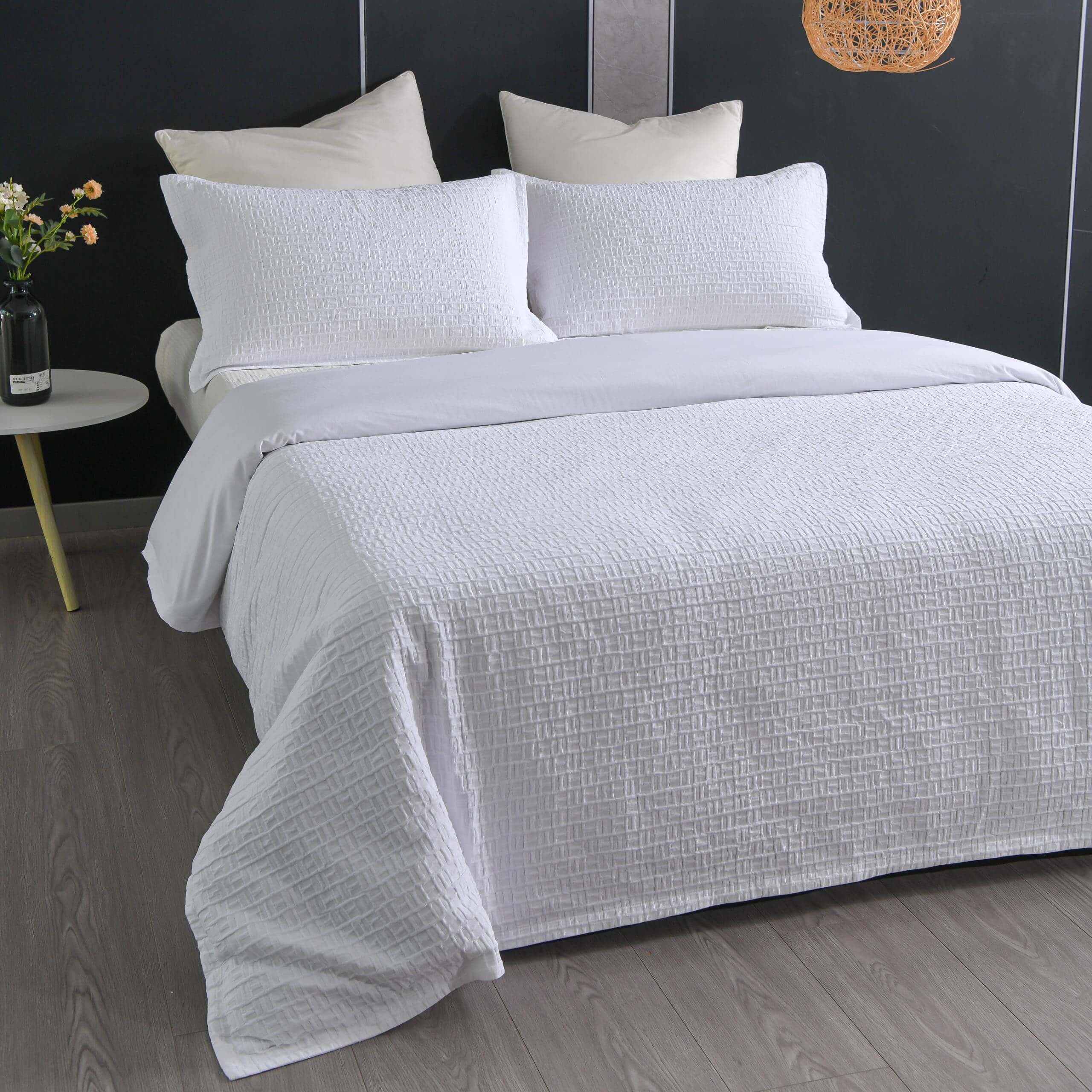 Onkaparinga & Jason Warehouse Sale